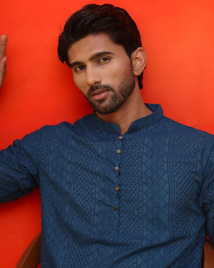The Taaga Chikankari Kurta